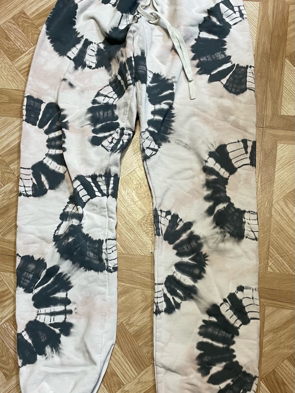 PAM &GELA Pale Pink and Black Tie-Dye Sweatpants Size Petite